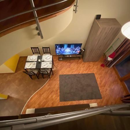 Mimi Apartman Appartement Gyula Buitenkant foto