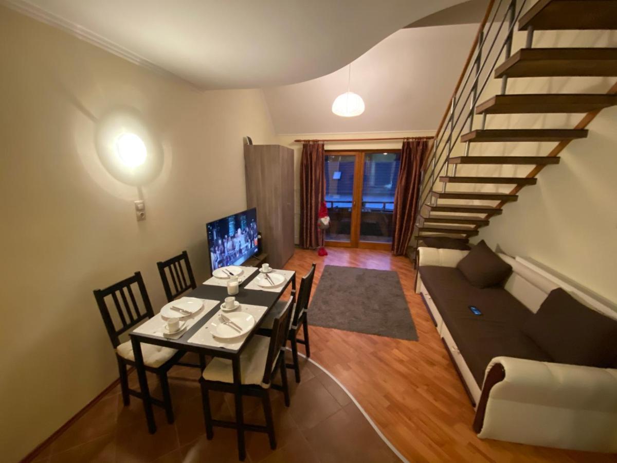Mimi Apartman Appartement Gyula Buitenkant foto